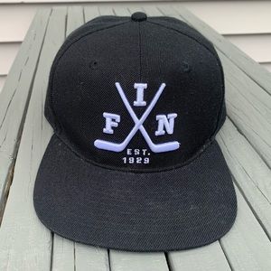 Black Baseball Cap